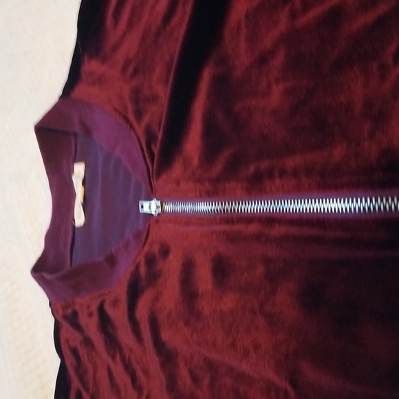 Burgundy velour oversized jacket - Picture 3 of 5